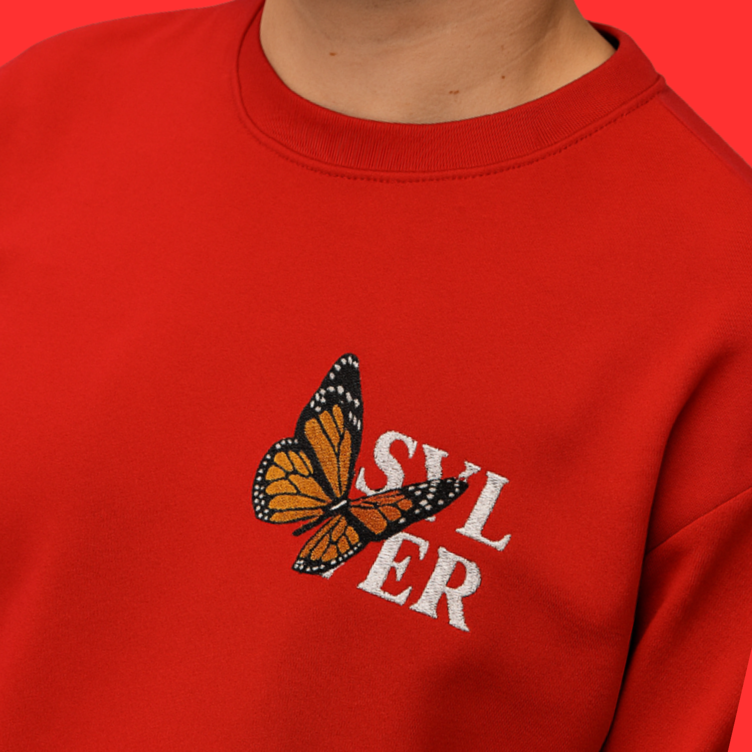 EMBROIDERED RED T-SHIRT